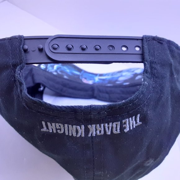 ai The Dark Knight Batman Chrome Oval Signal Cap Hat 2017 - Picture 8 of 8